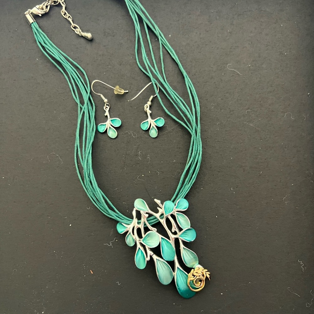 Silver and gold enamel set necklace and earrings 🐳